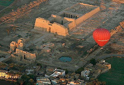 Hot Air Ballooning over the country of the Pharaoh's