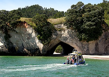 Bootstour zur Cathedral Cove